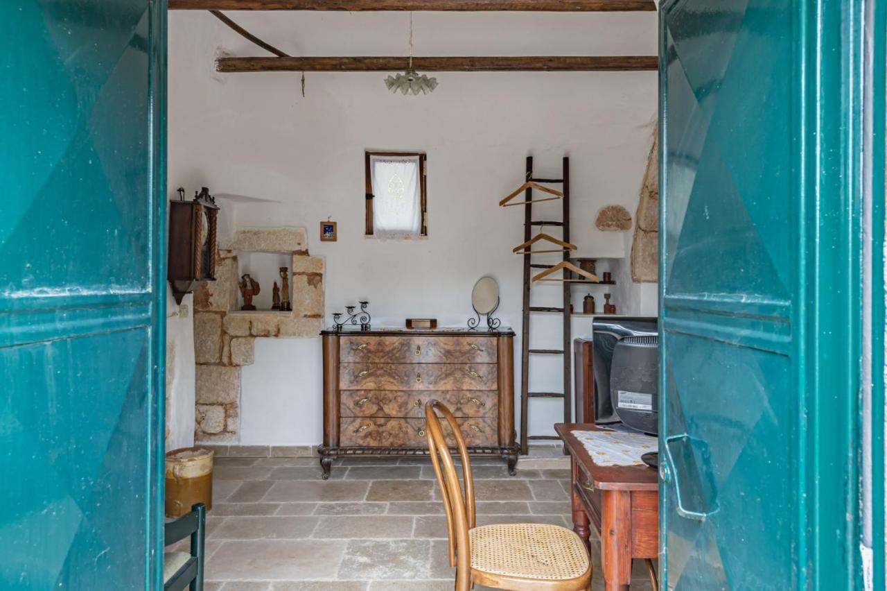 Trullo Saraceno By Rentbeat Villa Остуни Екстериор снимка