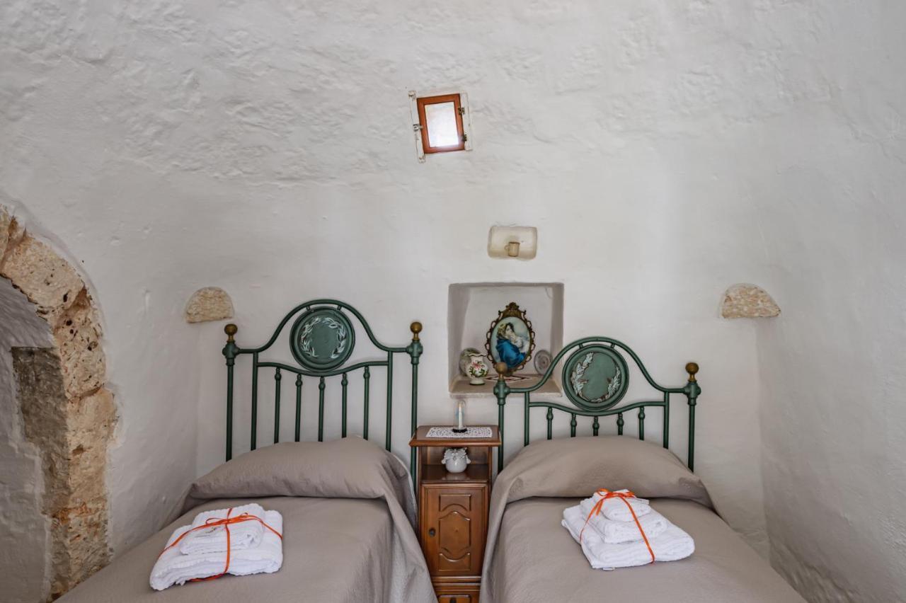 Trullo Saraceno By Rentbeat Villa Остуни Екстериор снимка