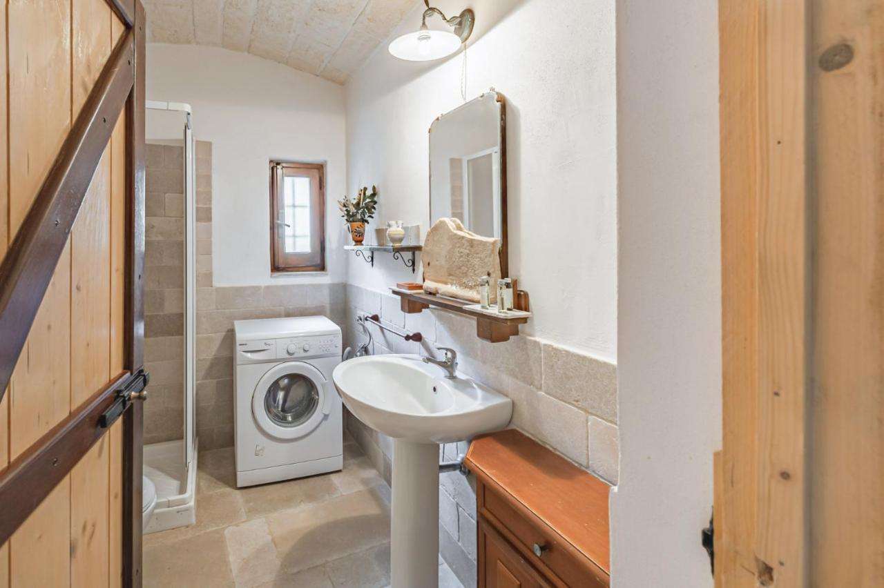 Trullo Saraceno By Rentbeat Villa Остуни Екстериор снимка