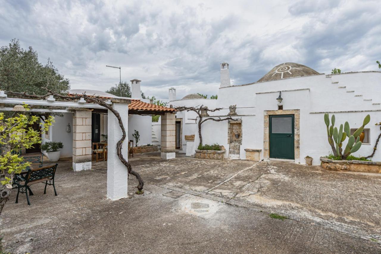 Trullo Saraceno By Rentbeat Villa Остуни Екстериор снимка